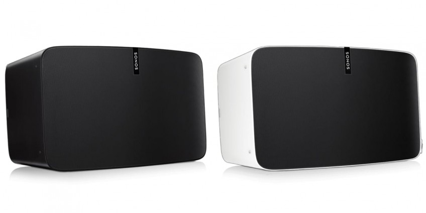 sonos-play-5-wireless-speaker-review-black-white-1300x650px_3